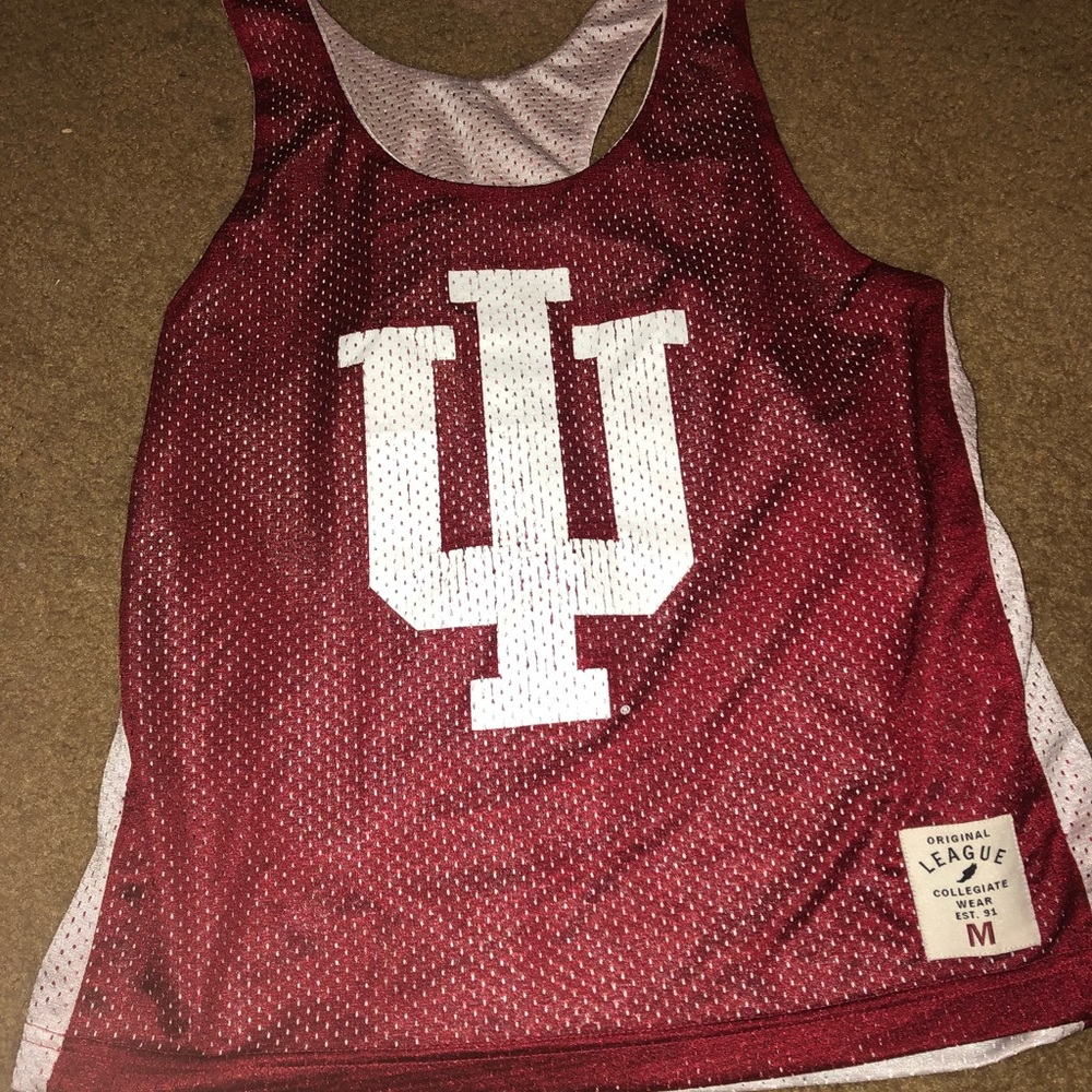 IU muscle tank